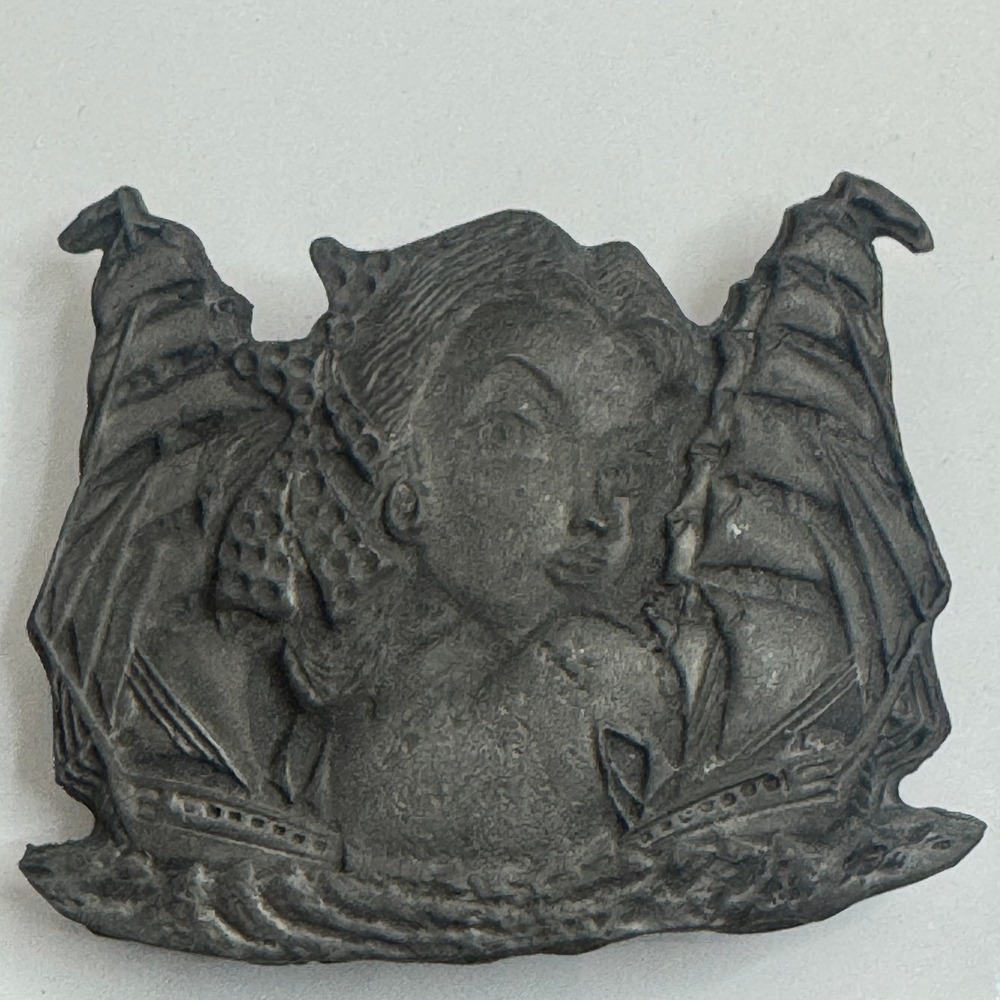 Heavy Metal Mfg Co Lead Free Bottle Opener‎ Belt Buckle Wings Ship Woman